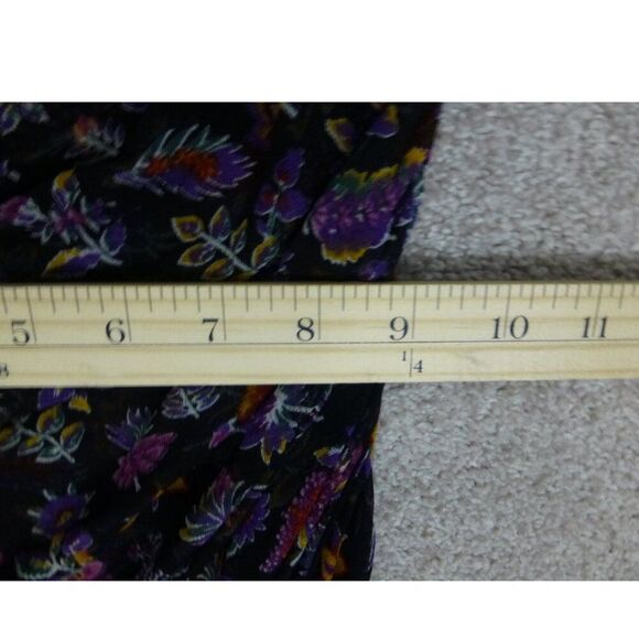 Diane Von Furstenberg Silk Floral Dress (Has a hole on the shoulder) - Picture 13 of 15